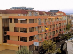 Palm Marina apartment